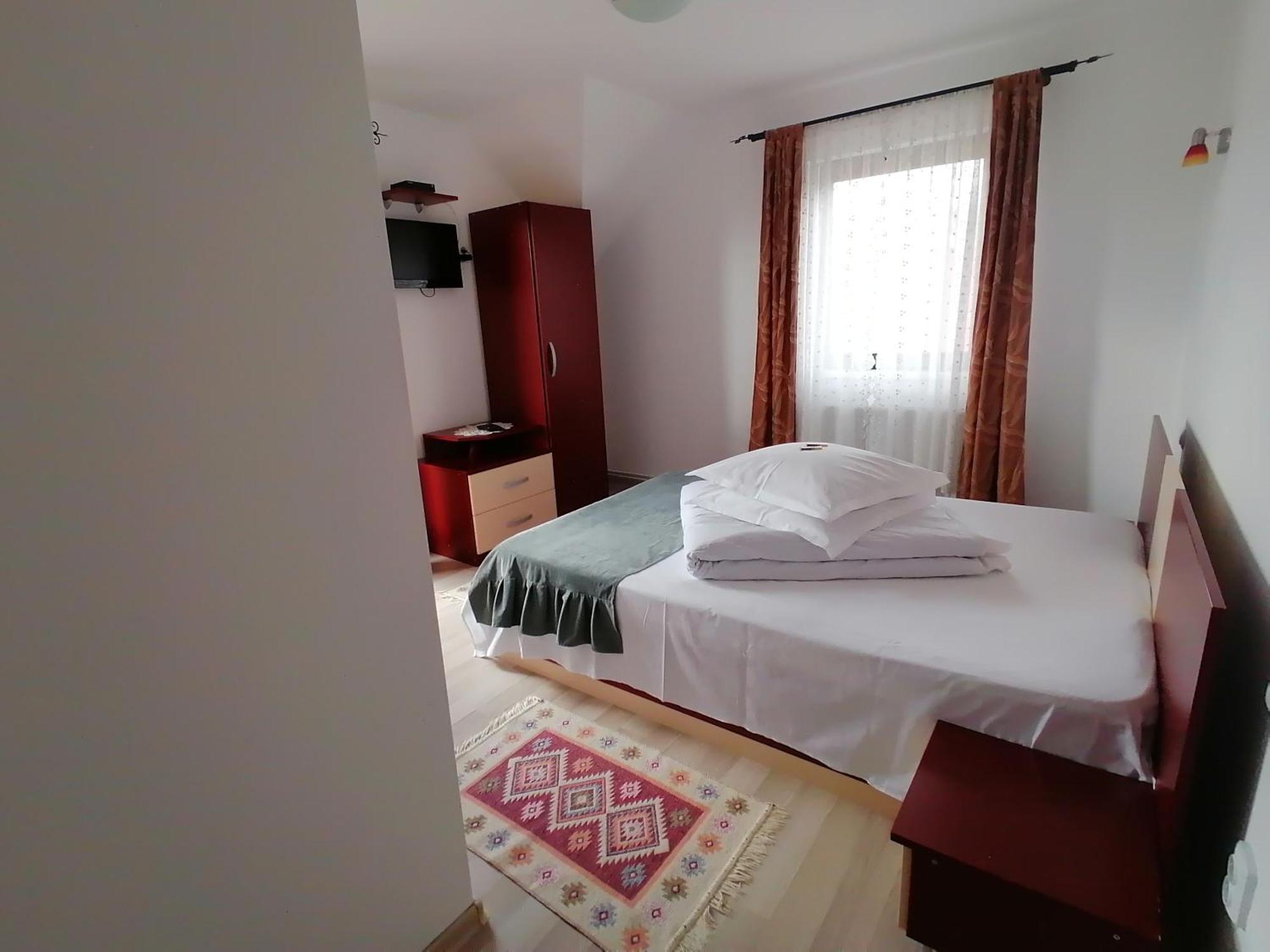 Garofita Pietrei Craiului Hotel Pestera  Kültér fotó